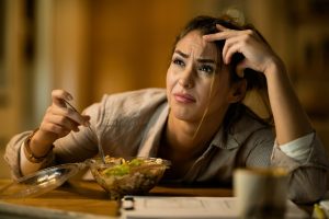 ansiedad por comer - pantalla